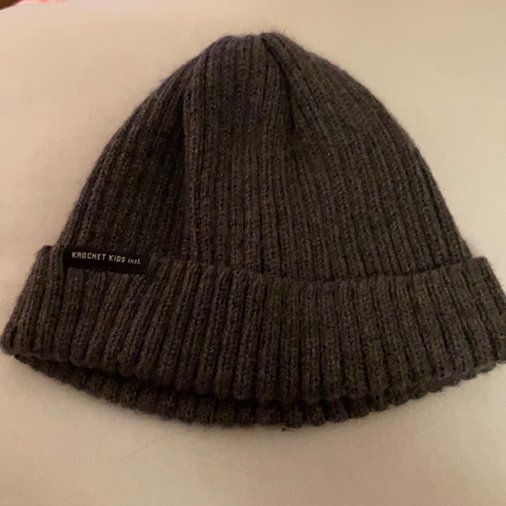 KROCHET KIDS wool -knit blend beanie. Dark grey. Like new. Only worn a few times